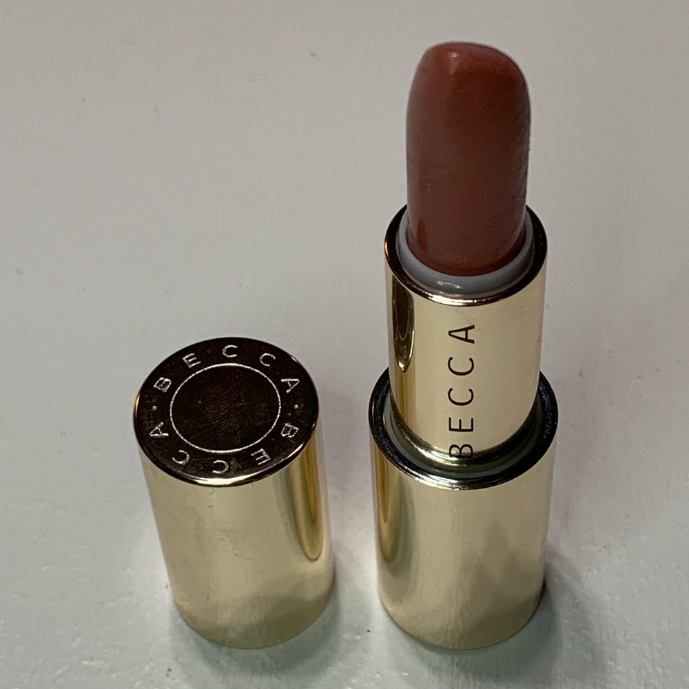 Becca x Khloe ult lipstick love in Cupid’s Kiss
